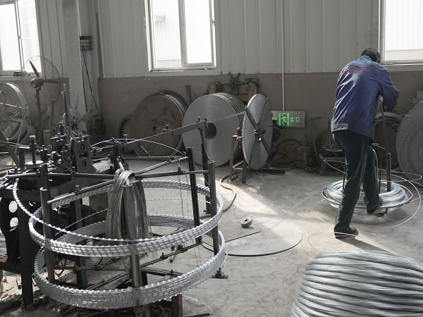 Razor Barbed Wire Production